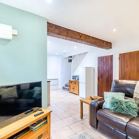 Riding - Uk37449 Pateley Bridge