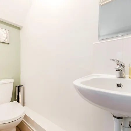 Riding - Uk37449 * Pateley Bridge